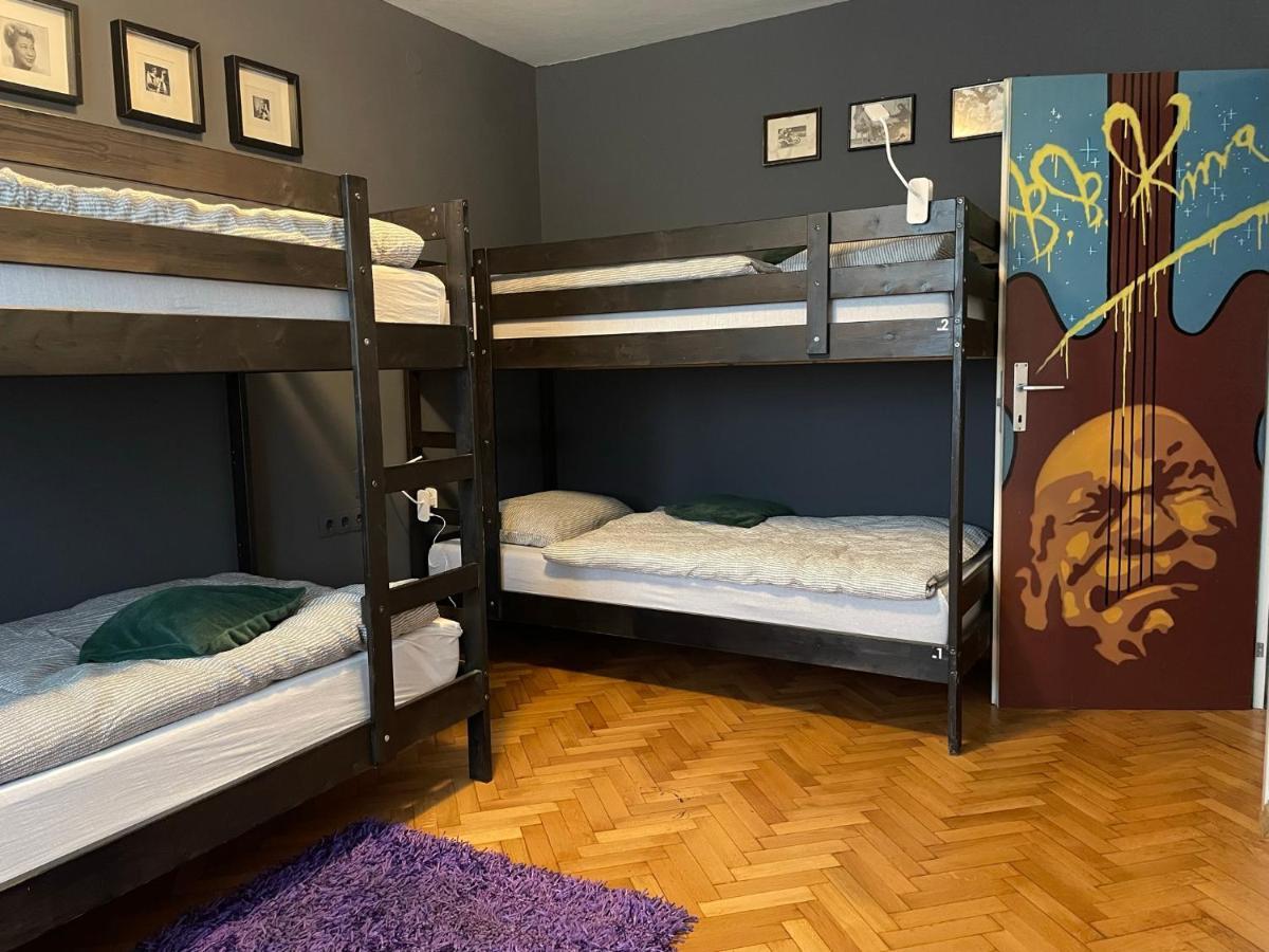 Sax Pub Hostel Ljubljana Kültér fotó